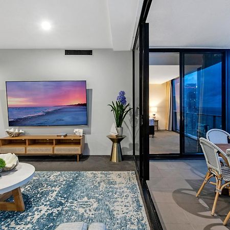 5 Bedroom Executive Sub Penthouse In The Heart Of Surfers With Full Ocean Views - Sleeps 12 - Circle On Cavill Amazing!! 黄金海岸 外观 照片